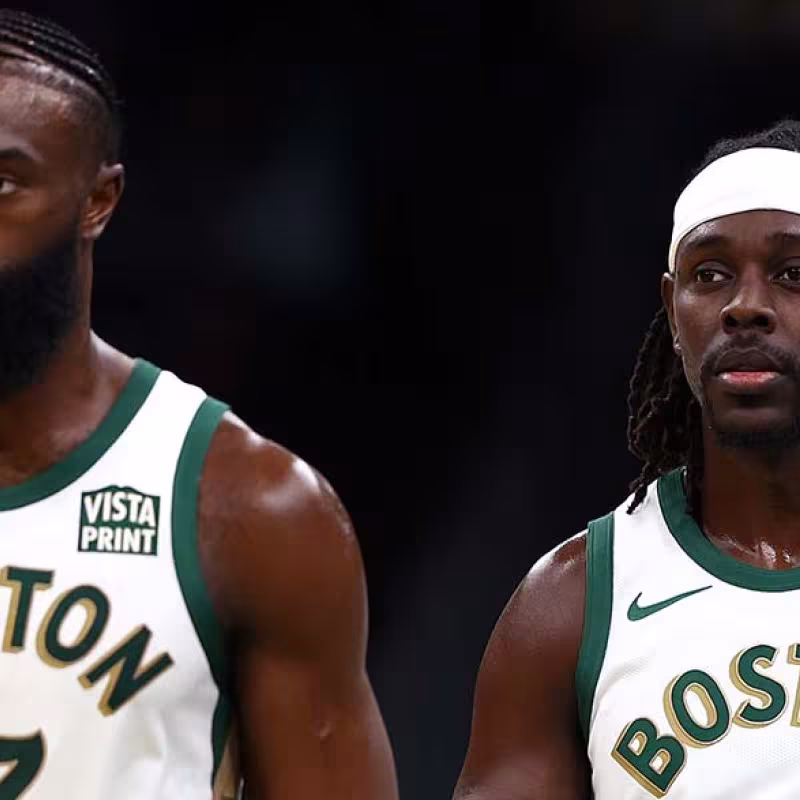Jaylen Brown y Jrue Holiday son dos de las grandes estrellas de Boston Celtics
