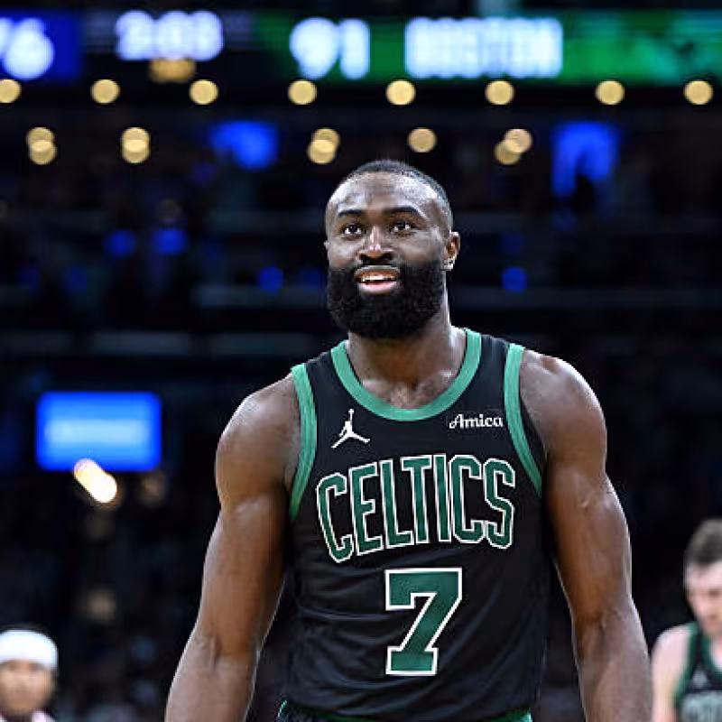 Boston Celtics win the fifth game against Knicks. Photo: gettyimages.