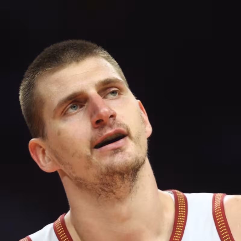 Nikola Jokic y la complicada situación salrial de Denver Nuggets. 
