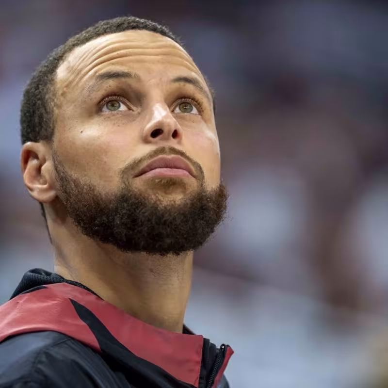 Stephen Curry será baja para el Game 5 contra Minnesota Timberwolves