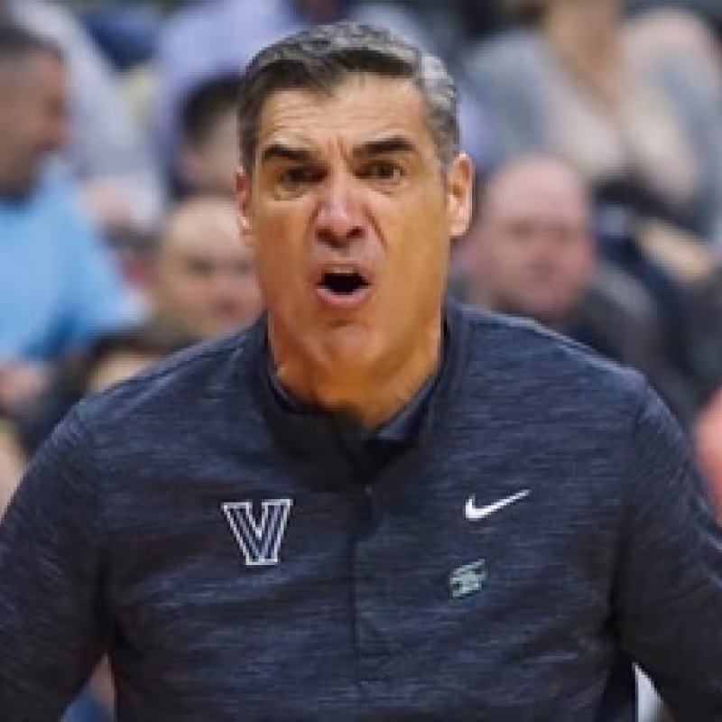 Jay Wright, ex entrenador mítico de Villanova.