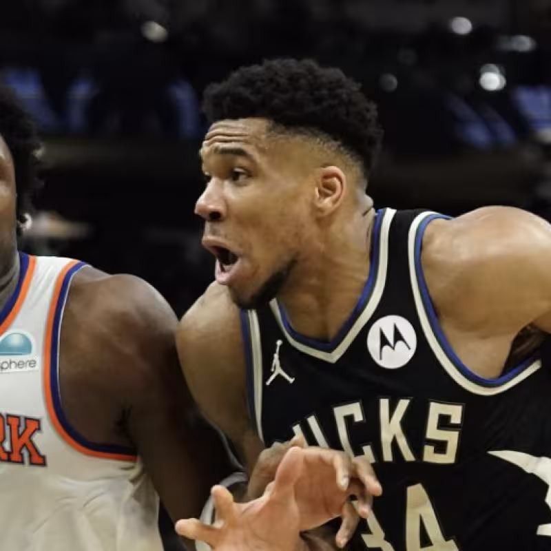 Giannis Antetokounmpo rumored to the New York Knicks.