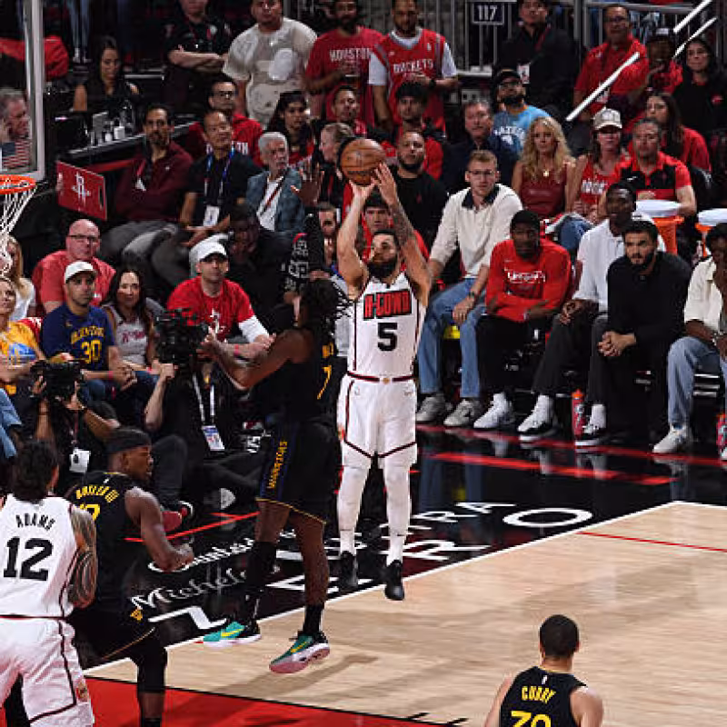 Van Vleet and Adams will continue with the Rockets. Photo: Getty Images.