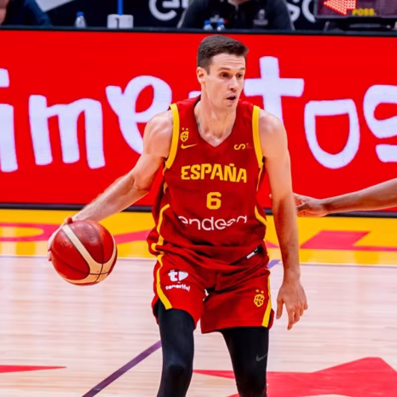 España se enfrentó dos veces a Francia en su preparación para el Eurobasket 2025