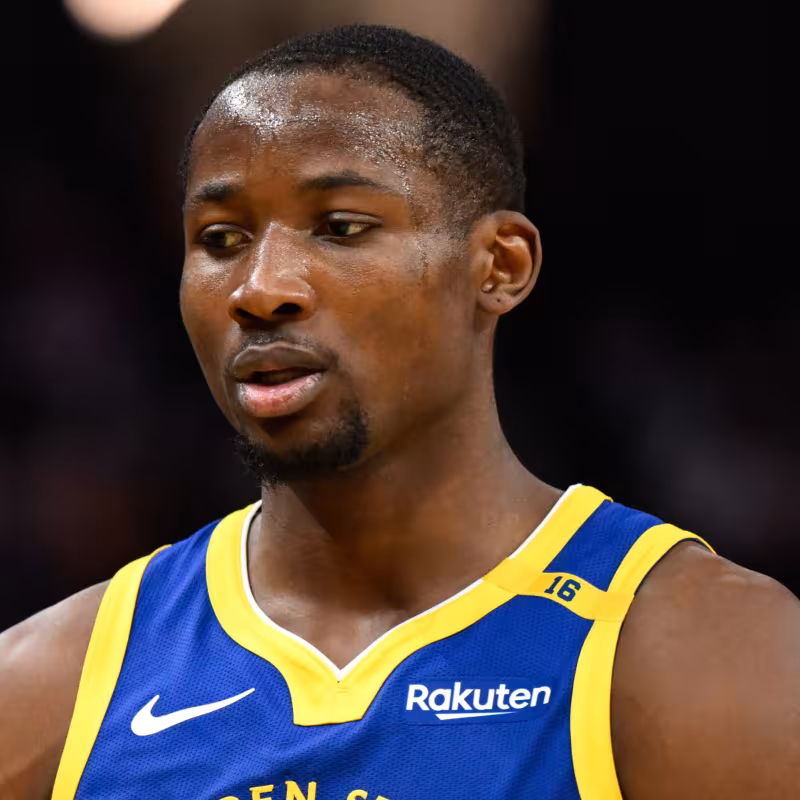 Jonathan Kuminga podría salir de los Warriors en este mercado NBA 2025