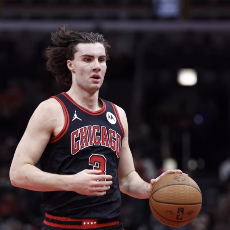 Josh Giddey has renewed his contract with the Chicago Bulls.
