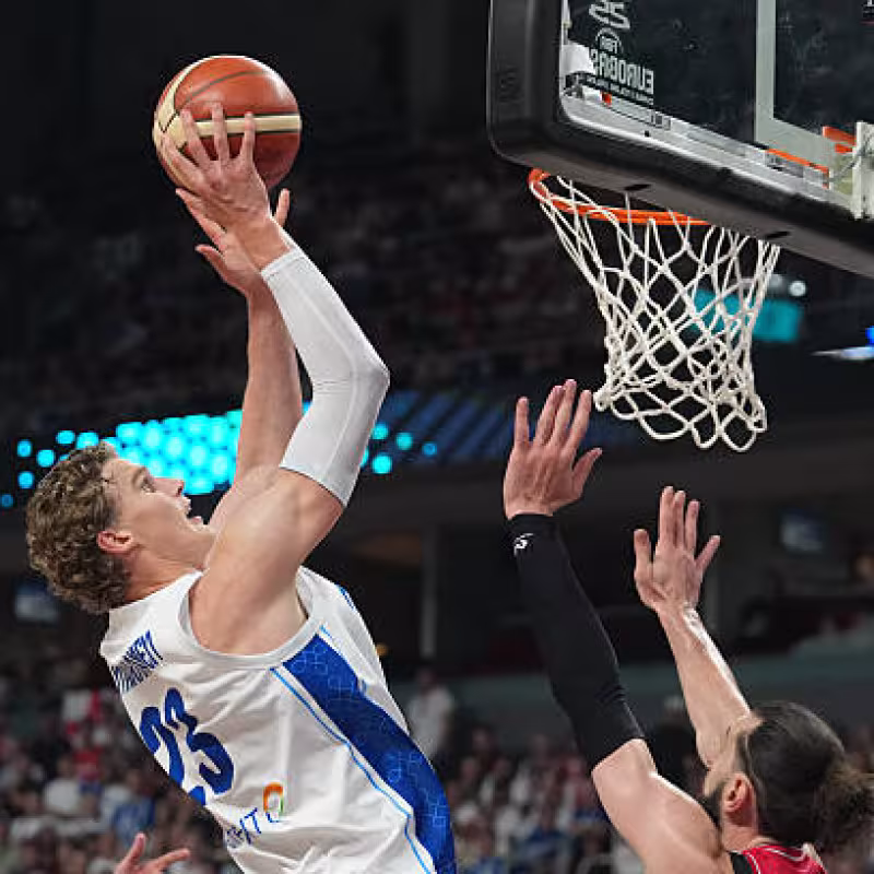 Lauri Markkanen, en el duelo ante Georgia del Eurobasket 2025. Foto: gettyimages
