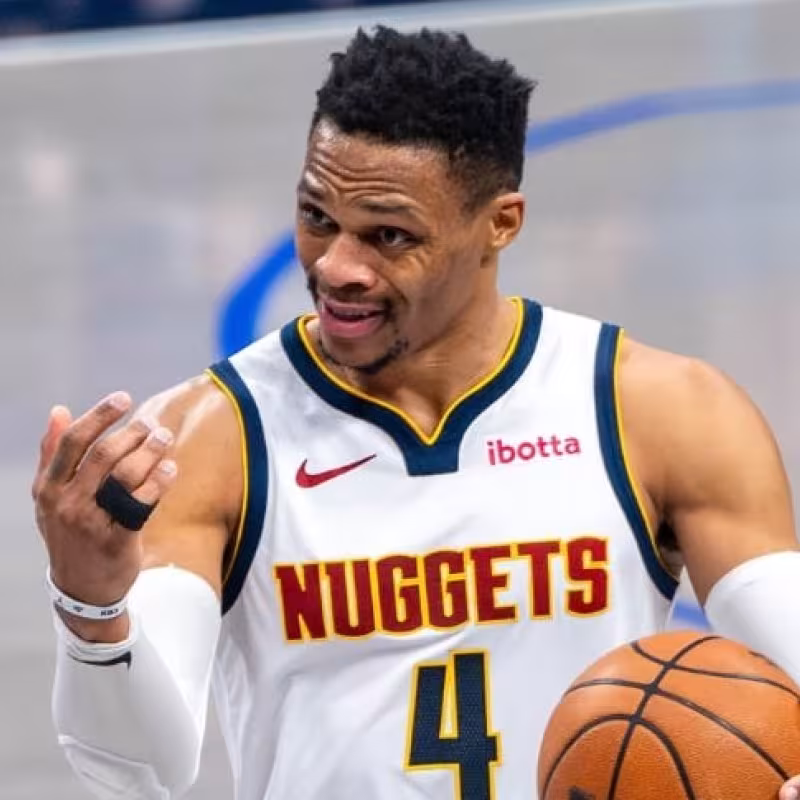 Russell Westbrook fue una pieza importante en los Denver Nuggets
