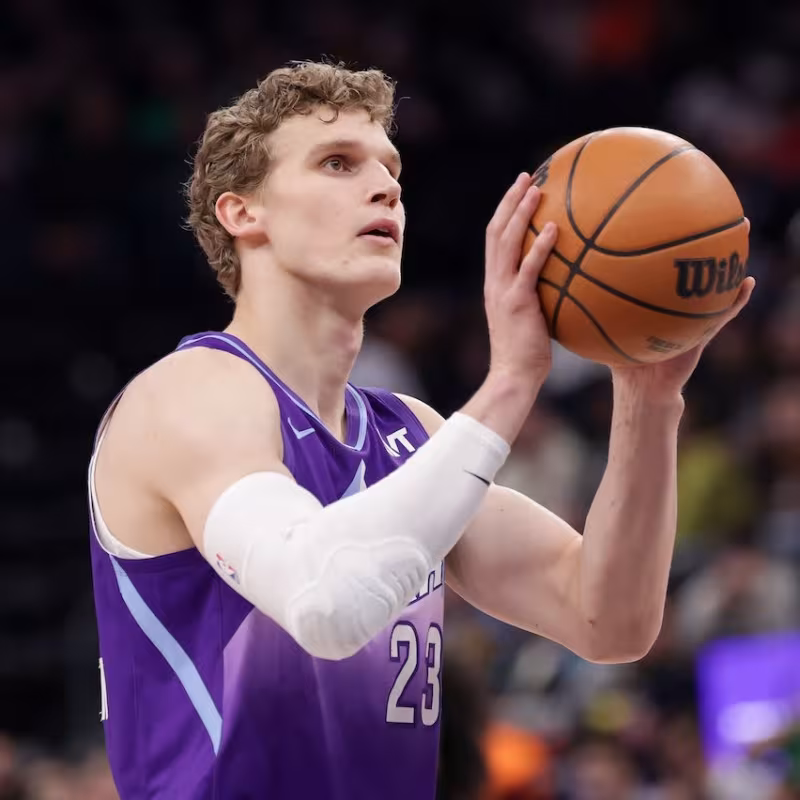 Lauri Markkanen, superstar of the Utah Jazz.