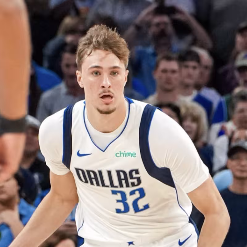 Cooper Flagg, star of the Dallas Mavericks.