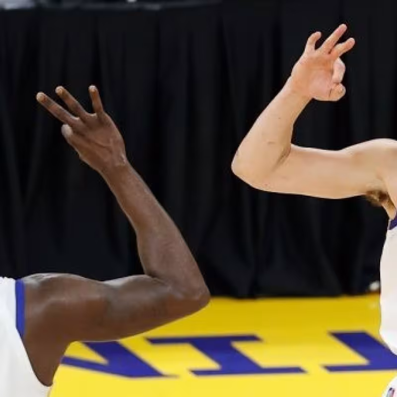 Draymond Green and Klay Thompson, cornerstones of one of the greatest teams in history