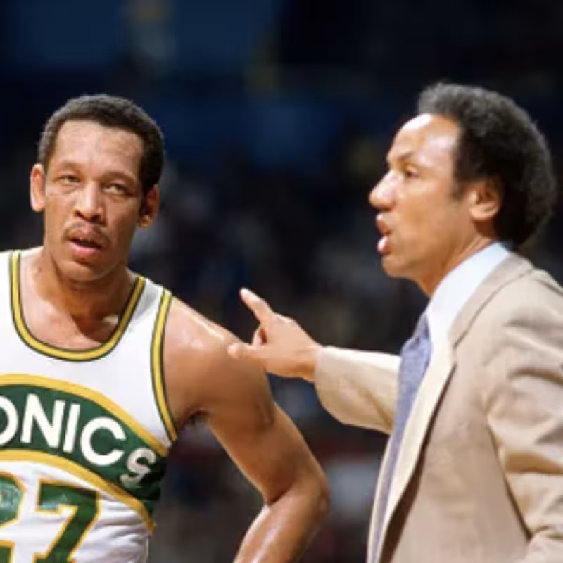 Lenny Wilkens, leyenda de Seattle Supersonics.