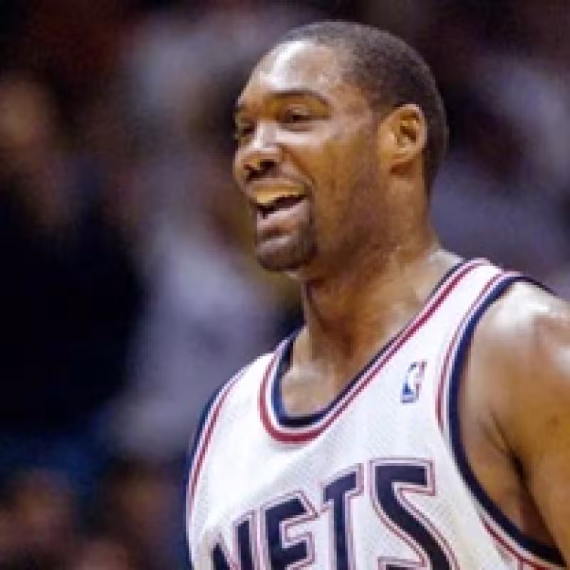Fallece Rodney Rogers a los 54 años de edad.