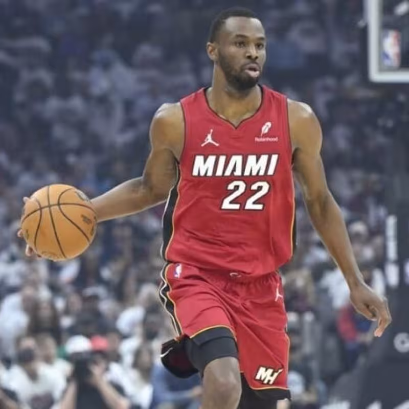 Andrew Wiggins está haciendo buena temporada con Miami Heat