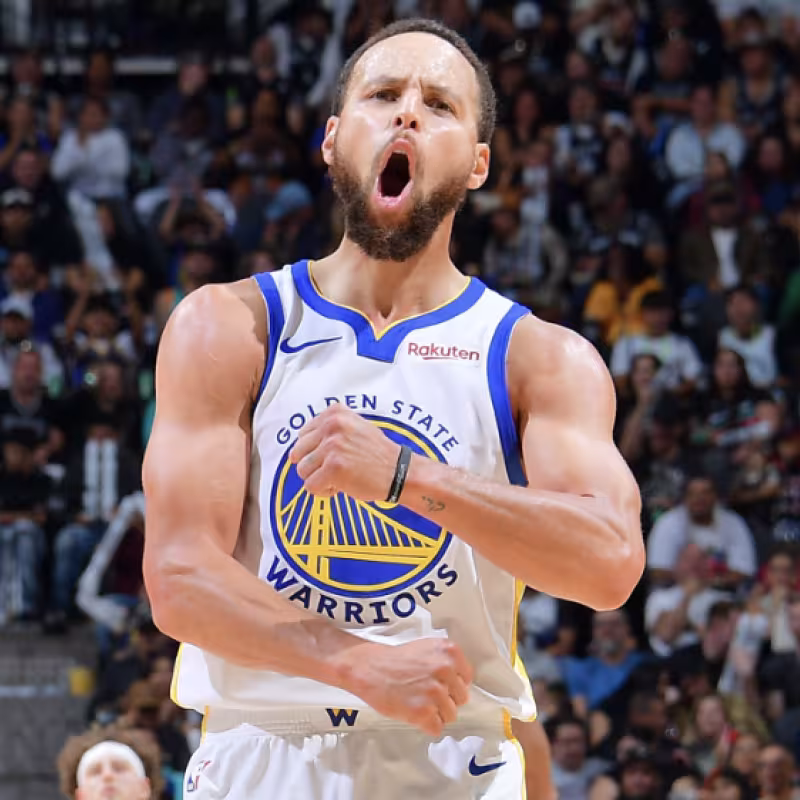 Partidazo de Stephen Curry ante San Antonio Spurs. 