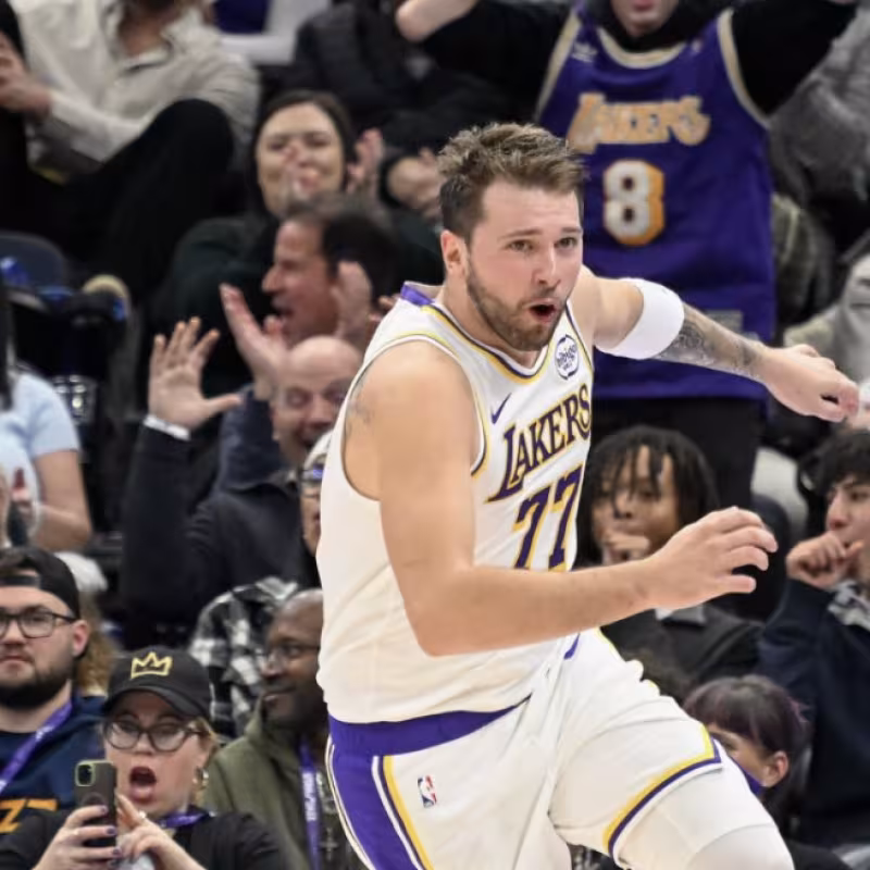 Luka Doncic led a Lakers team that continues to have problems.
