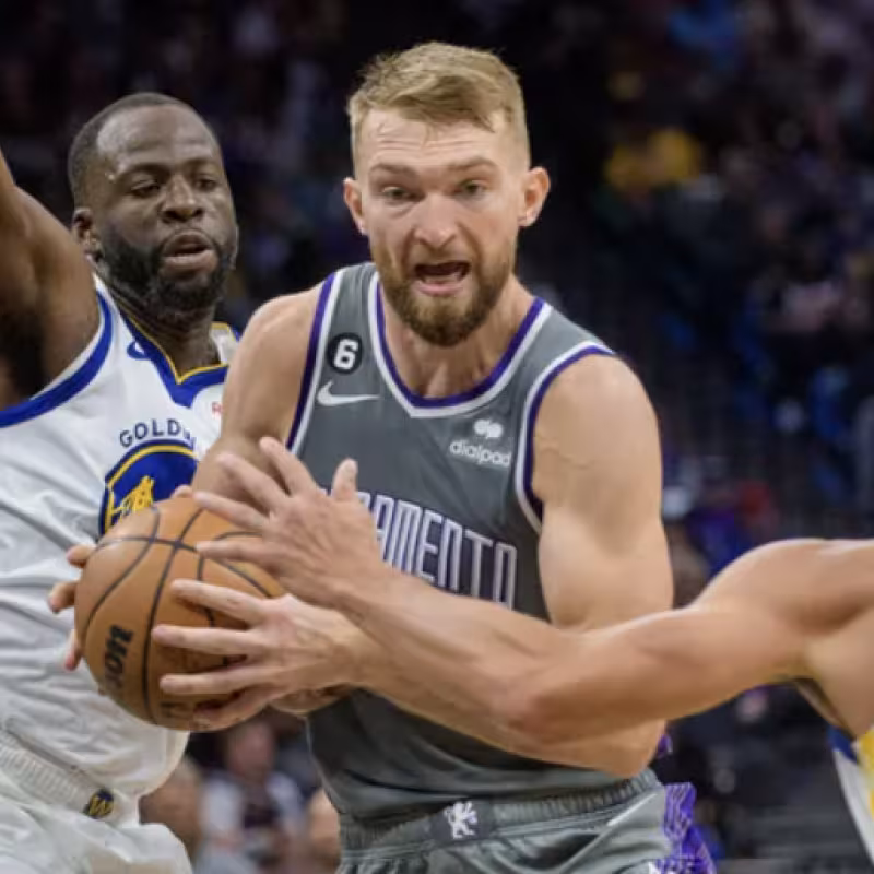 Domantas Sabonis suena para Golden State Warriors. 