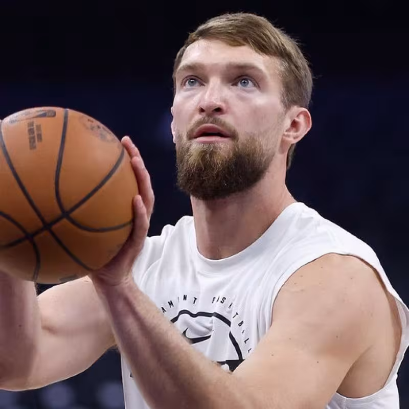 Domantas Sabonis has foot and fear outside of the Sacramento Kings.