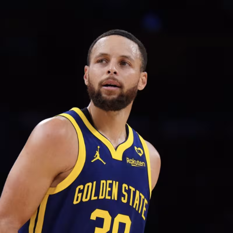 Stephen Curry will be out for a while with the Warriors.