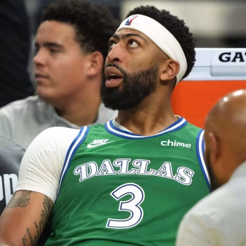 Anthony Davis continues to be a part of all the trade rumors.