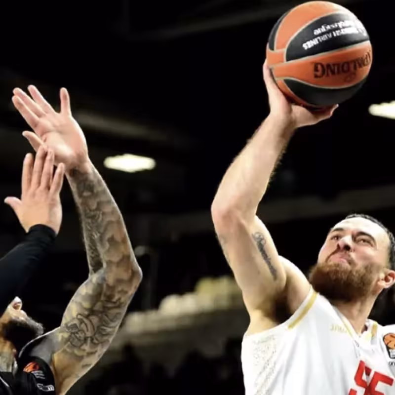 Virtus Bologna stages comeback and defeats Monaco in the Euroleague.