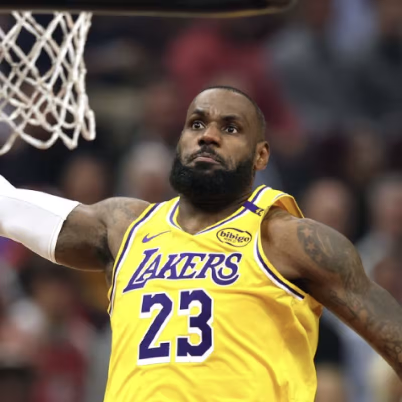 LeBron James, estrella de Los Angeles Lakers: ¿puede salir?