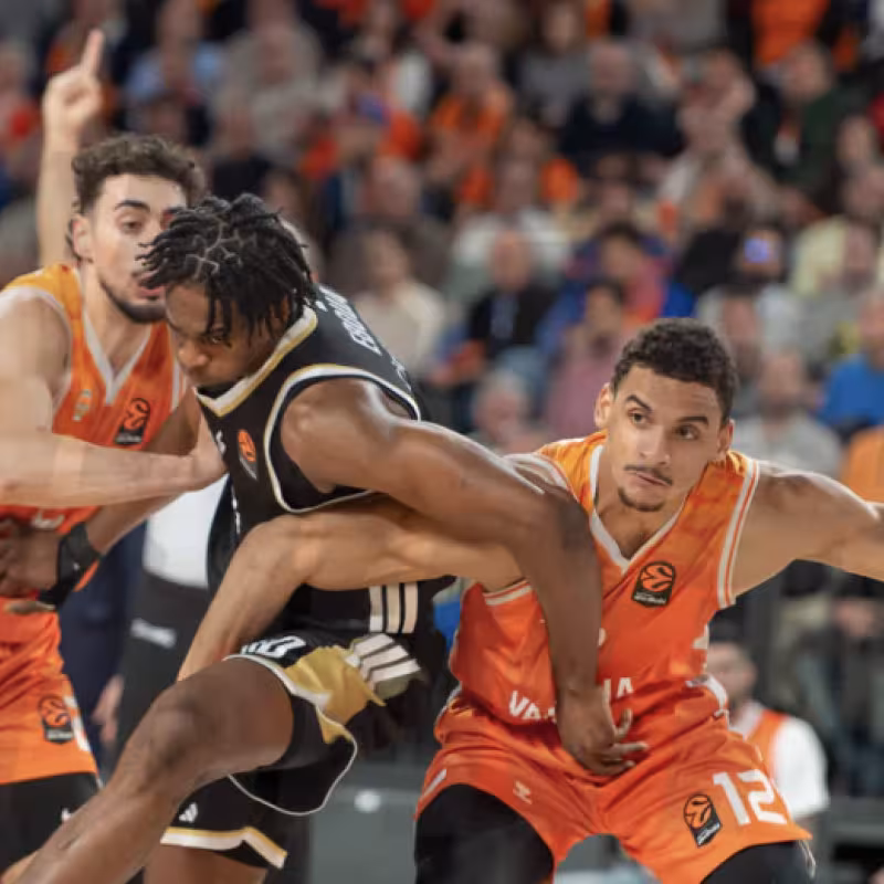 Valencia Basket's crushing victory in the EuroLeague.
