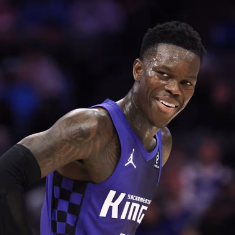 Dennis Schroder se marcha de los Kings a los Cavs.