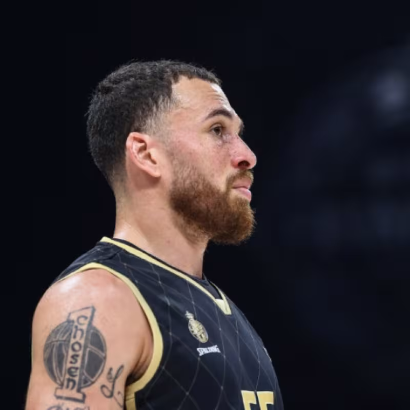Mike James denuncia impagos en el AS Mónaco