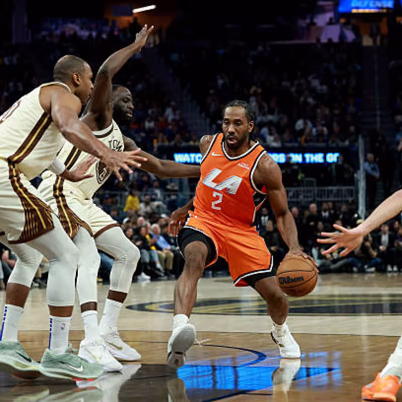 Kawhi Leonard, interés de los Warriors. Foto: gettyimages
