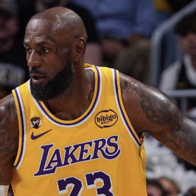 El récord de Kareem Abdul-Jabbar que ha pulverizado LeBron James