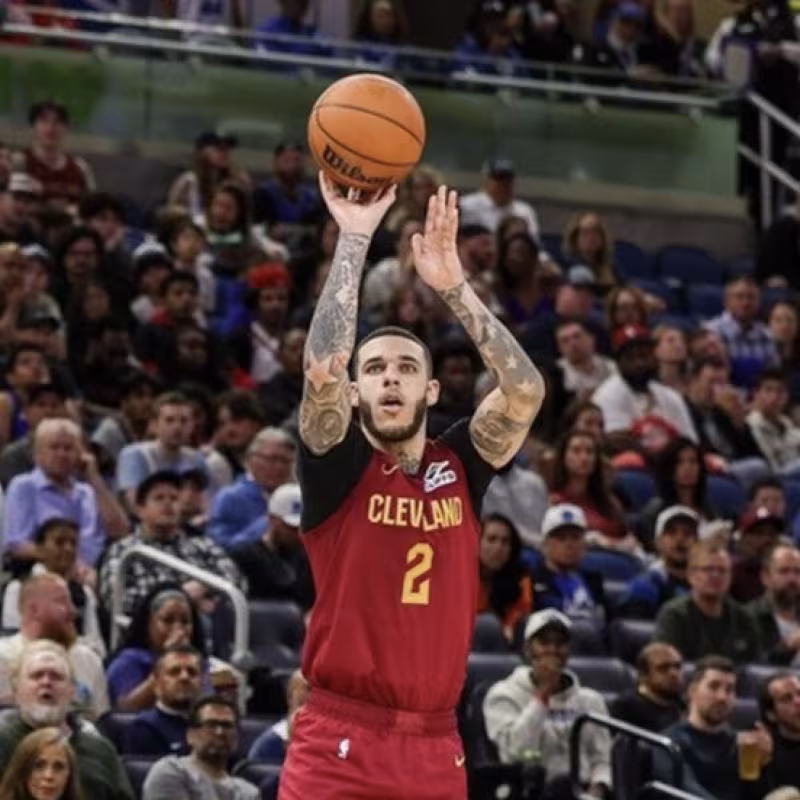 Challenges for Lonzo Ball to continue in the NBA.