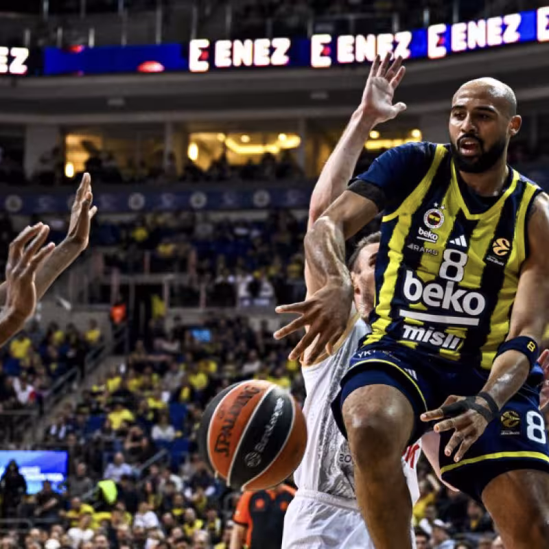 Fenerbahçe Crushes Monaco in the Euroleague