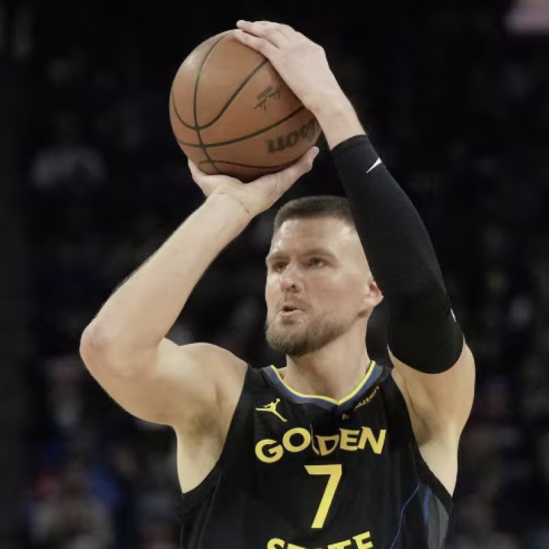 Kristaps Porzingis has not started well with the Warriors.