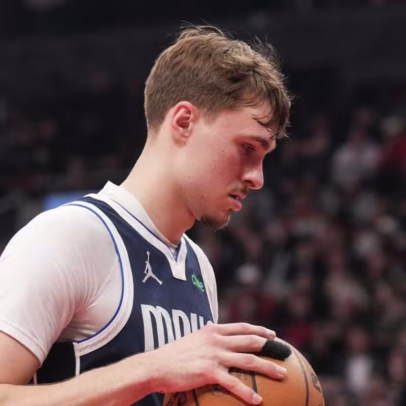 Cooper Flagg, star of the Dallas Mavericks.