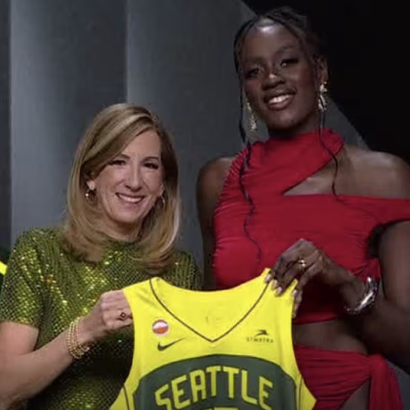 A historic Awa Family member equals Pau Gasol after being chosen as the 3rd pick in the WNBA Draft.