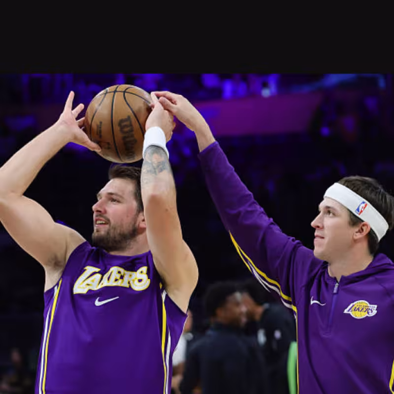 Doncic y Reaves, opciones de regreso. Foto: gettyimages