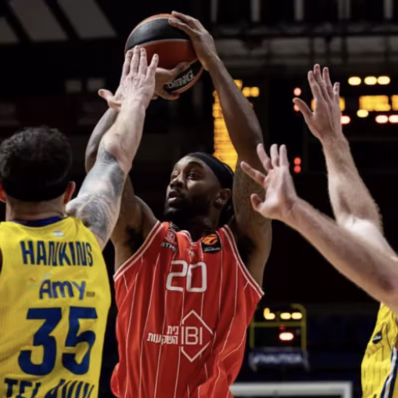 Hapoel's decisive victory in Israeli Euroleague derby