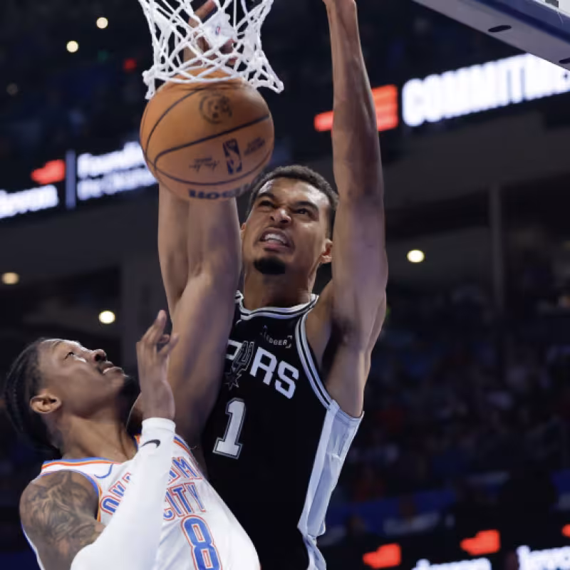 OKC y San Antonio Spurs, los mejores del año en la Conferencia Oeste