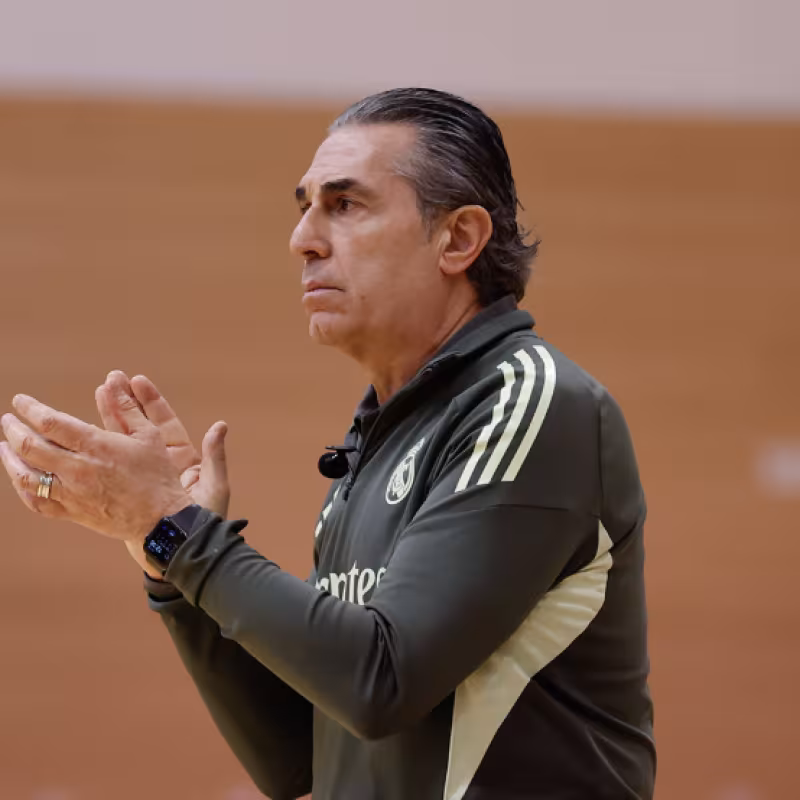 Scariolo trusts the support of the fans to finish strong in the Euroleague.