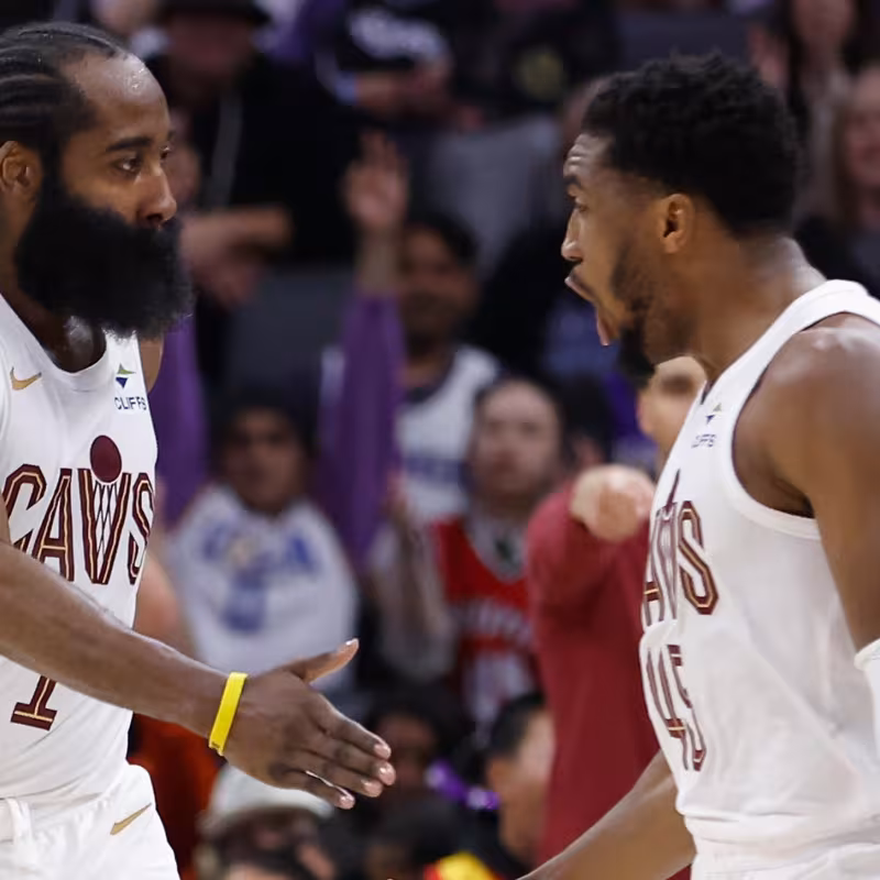 James Harden and Donovan Mitchell, stars of the Cleveland Cavaliers.