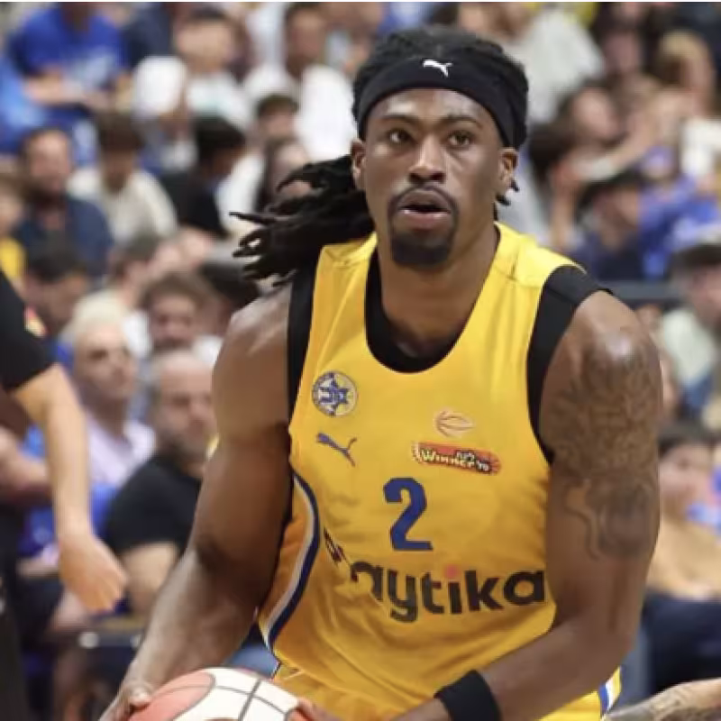 Euroliga: Jimmy Clark renueva con el Maccabi Tel Aviv