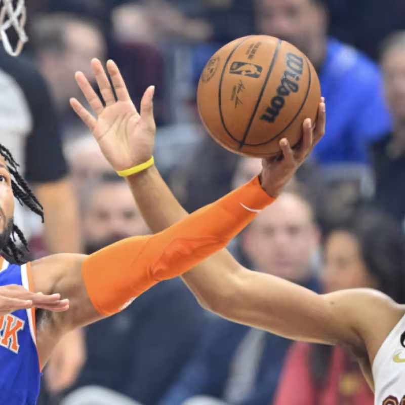 Cleveland Cavaliers vs. New York Knicks: Eastern Conference Finals.