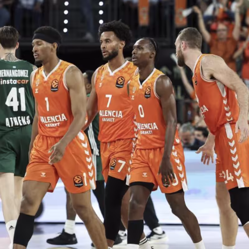 A gigantic Valencia Basket devours Panathinaikos at the OAKA