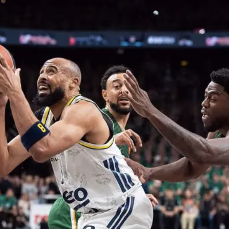 Fenerbahçe se mete en la Final Four tras una épica victoria en Kaunas