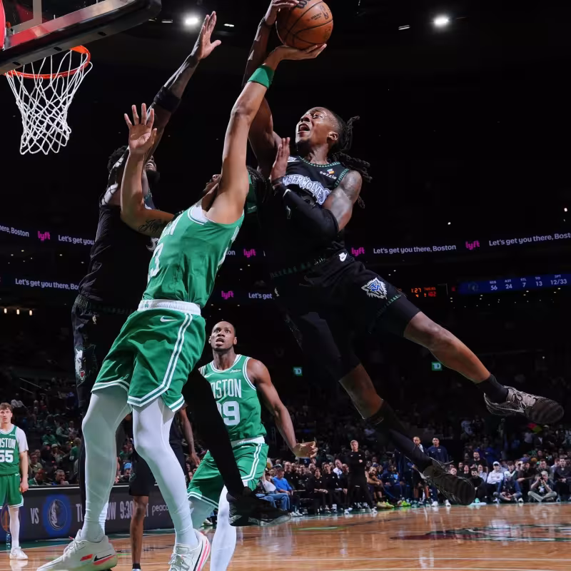 Dosunmu continuará en Minnesota Timberwolves.