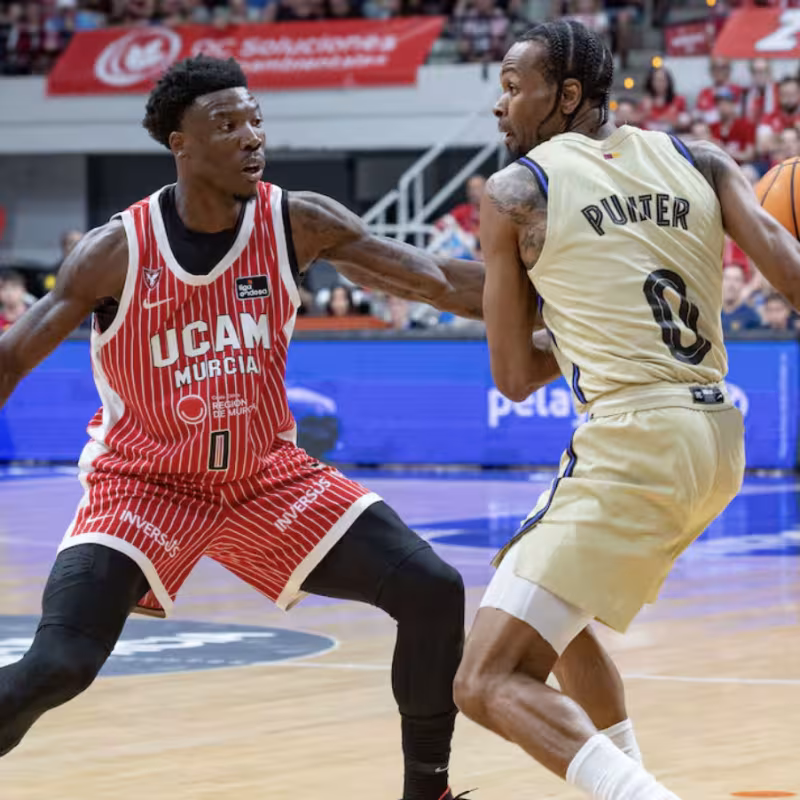 El Barcelona le ganó al Murcia el primer duelo de cuartos de la Liga Endesa.