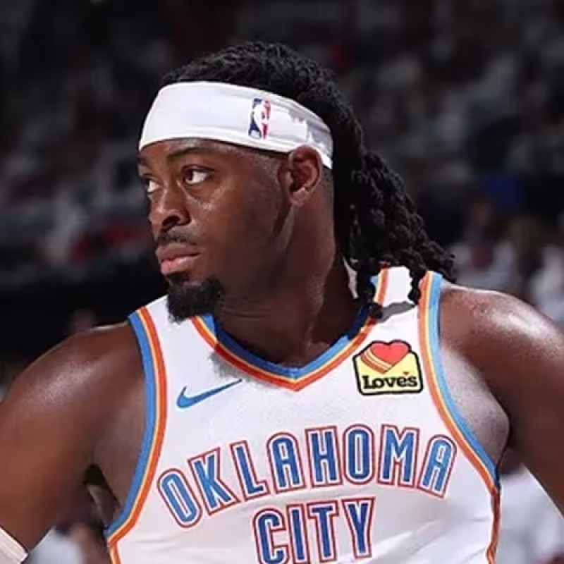 Lu Dort, jugador de OKC Thunder.