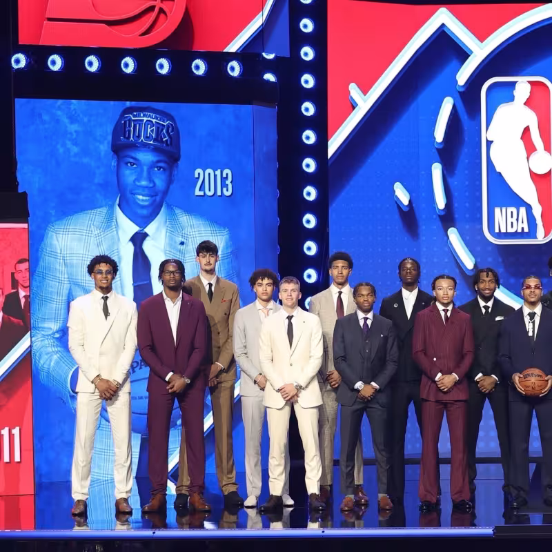 Histórica clase del NBA Draft 2026 con fotazo para Aday Mara