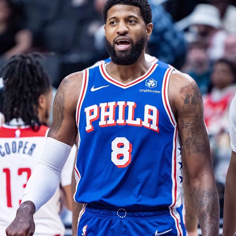 Paul George, estrella de los Philadelphia 76ers